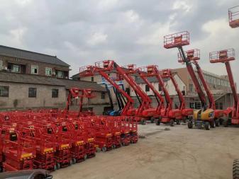 惠东升降机出租_高空车_登高车出租机械设备租赁提供工程起重机械服务